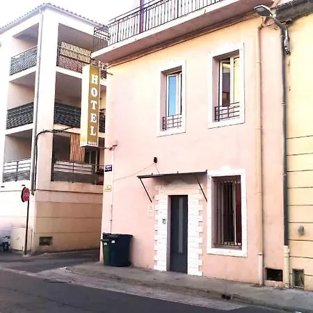 Dore فندق نيم